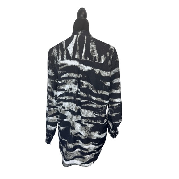 Michael Kors Printed Long Sleeve Blouse Black - Picture 3 of 10